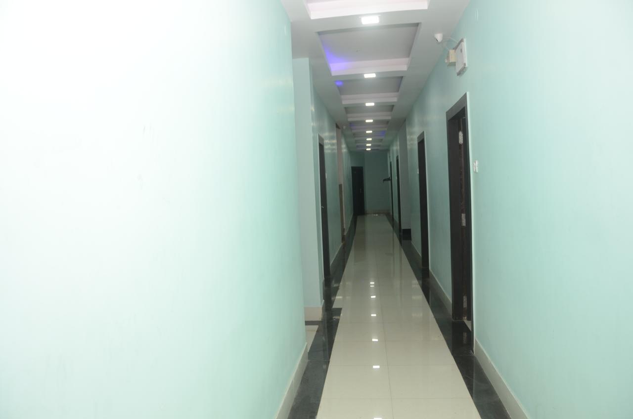 Hotel Sharda Inn Deoghar Exteriör bild